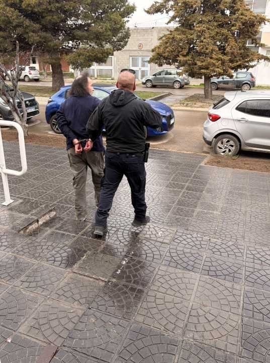 Audiencia preliminar en la Oficina Judicial de Sarmiento por la causa contra Carlos Llaipen